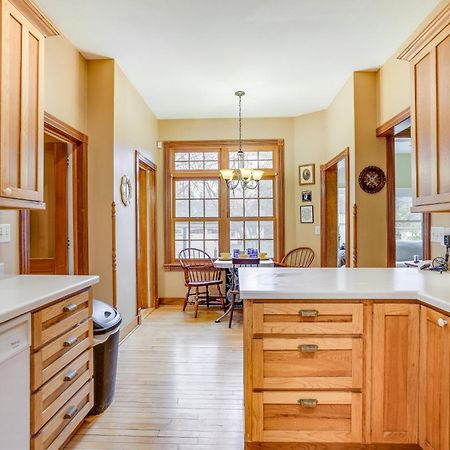 Eau Claire Retreat Close To Chippewa Riverfront! المظهر الخارجي الصورة