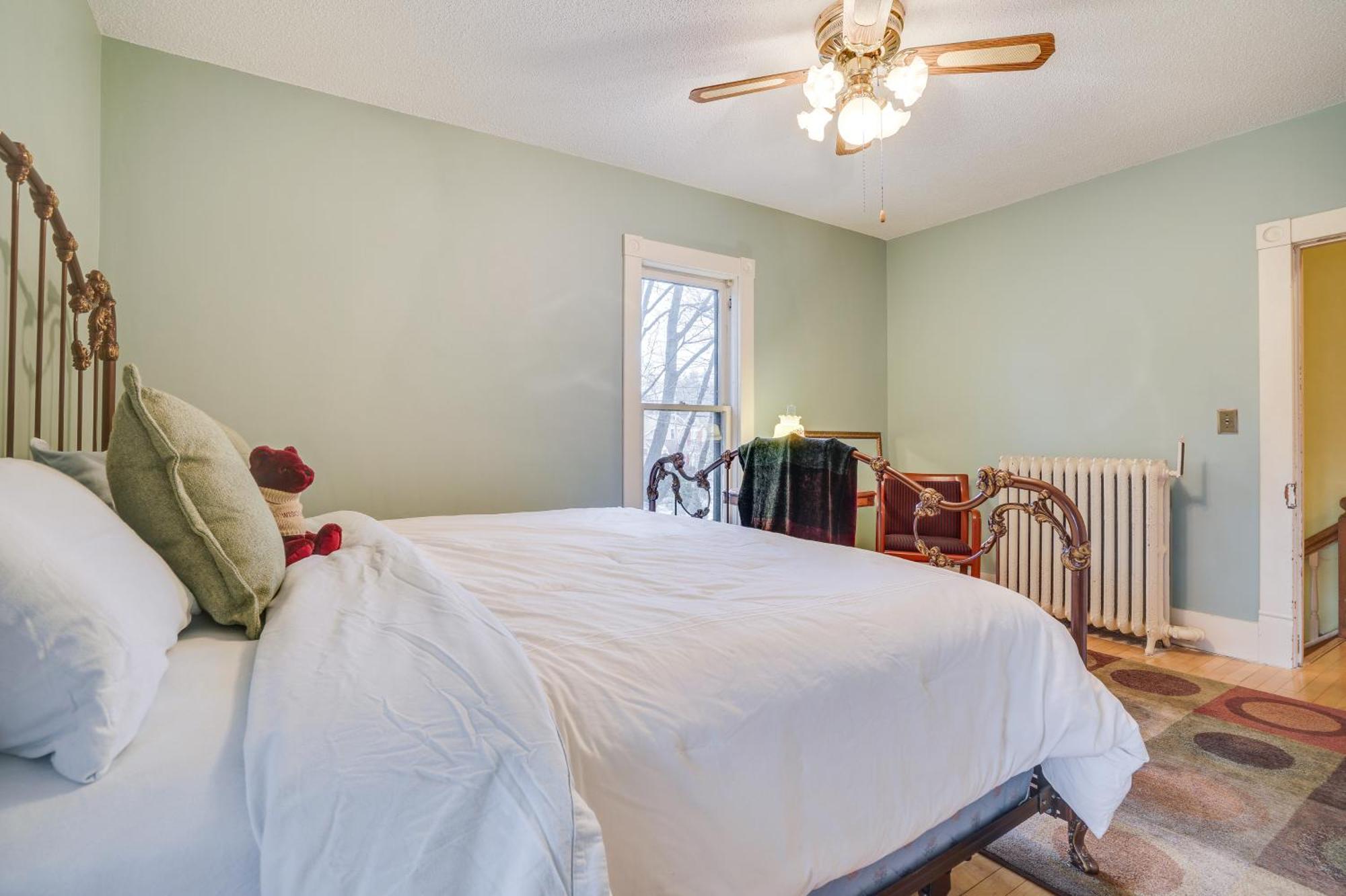 Eau Claire Retreat Close To Chippewa Riverfront! المظهر الخارجي الصورة